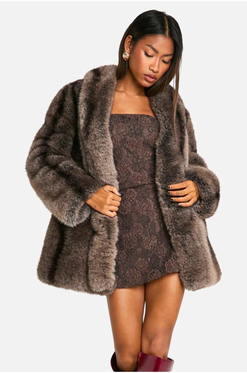 Шуба преміум-класу зі штучного хутра у вінтажному стилі