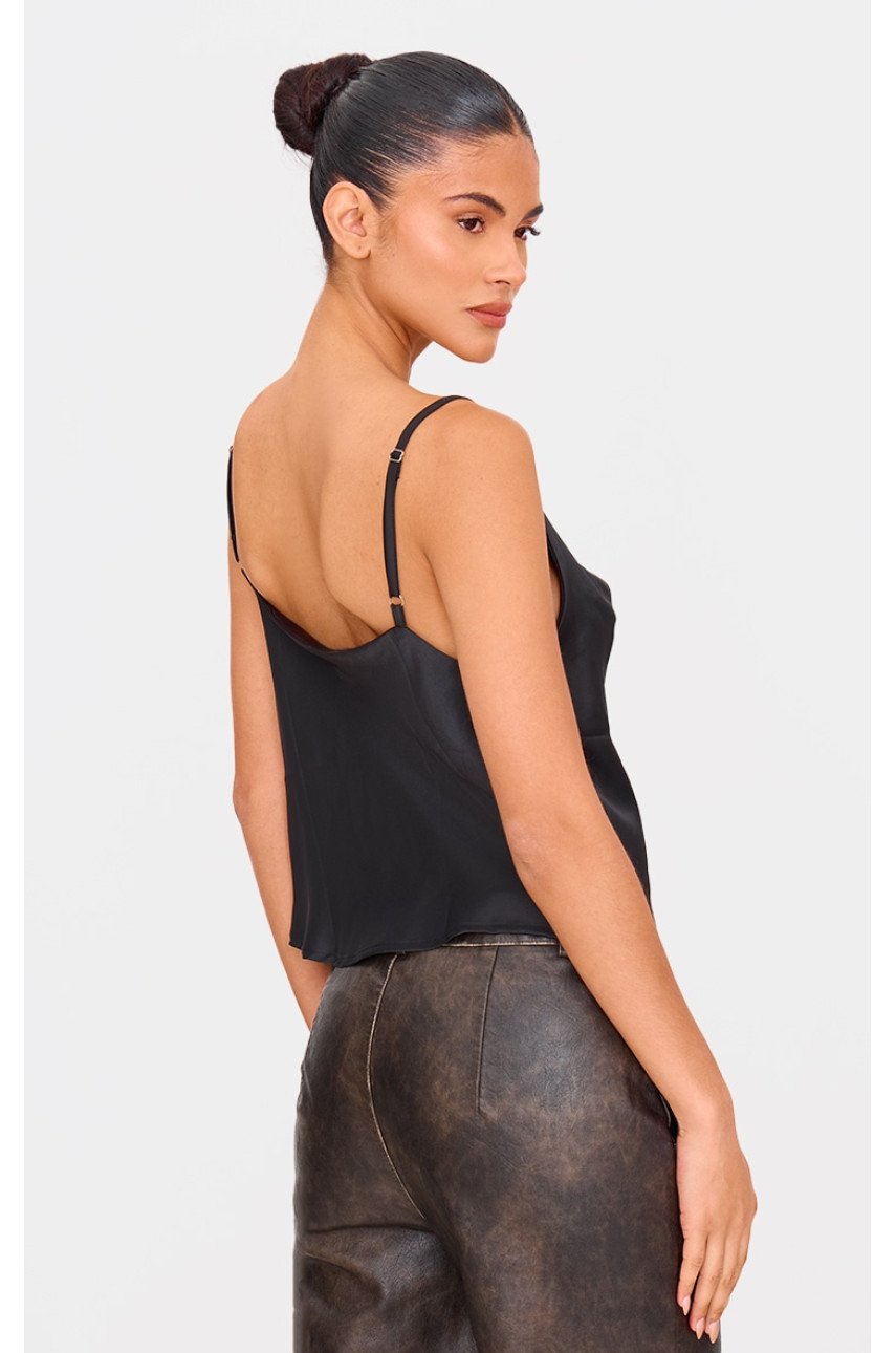 Чорний атласний асиметричний довгий топ з розділеним подолом