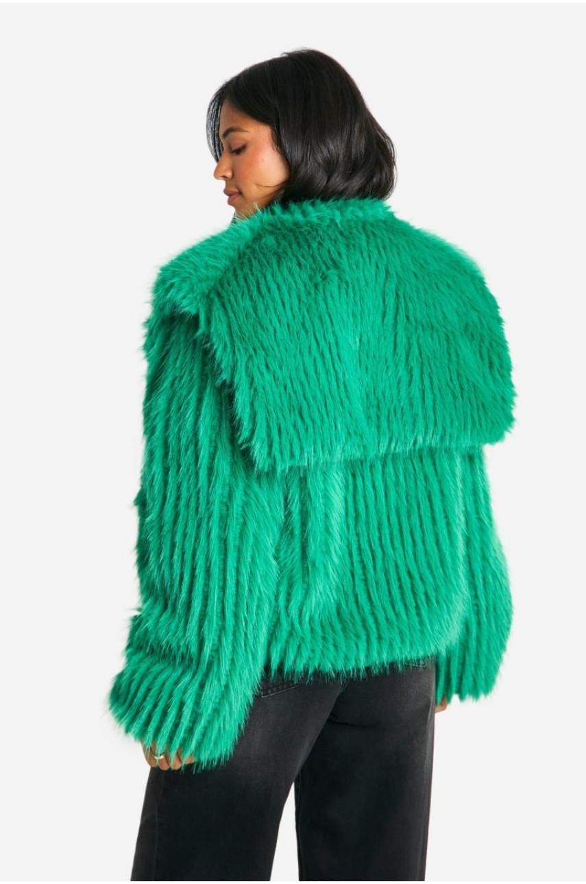 Висока куртка з коміром зі штучного хутра