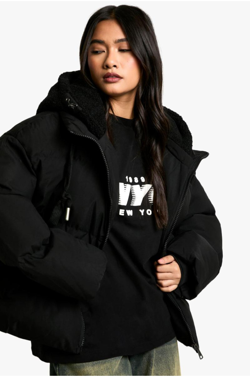 Куртка-пуховик з капюшоном зі штучного хутра