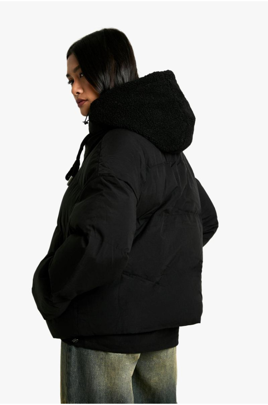 Куртка-пуховик з капюшоном зі штучного хутра