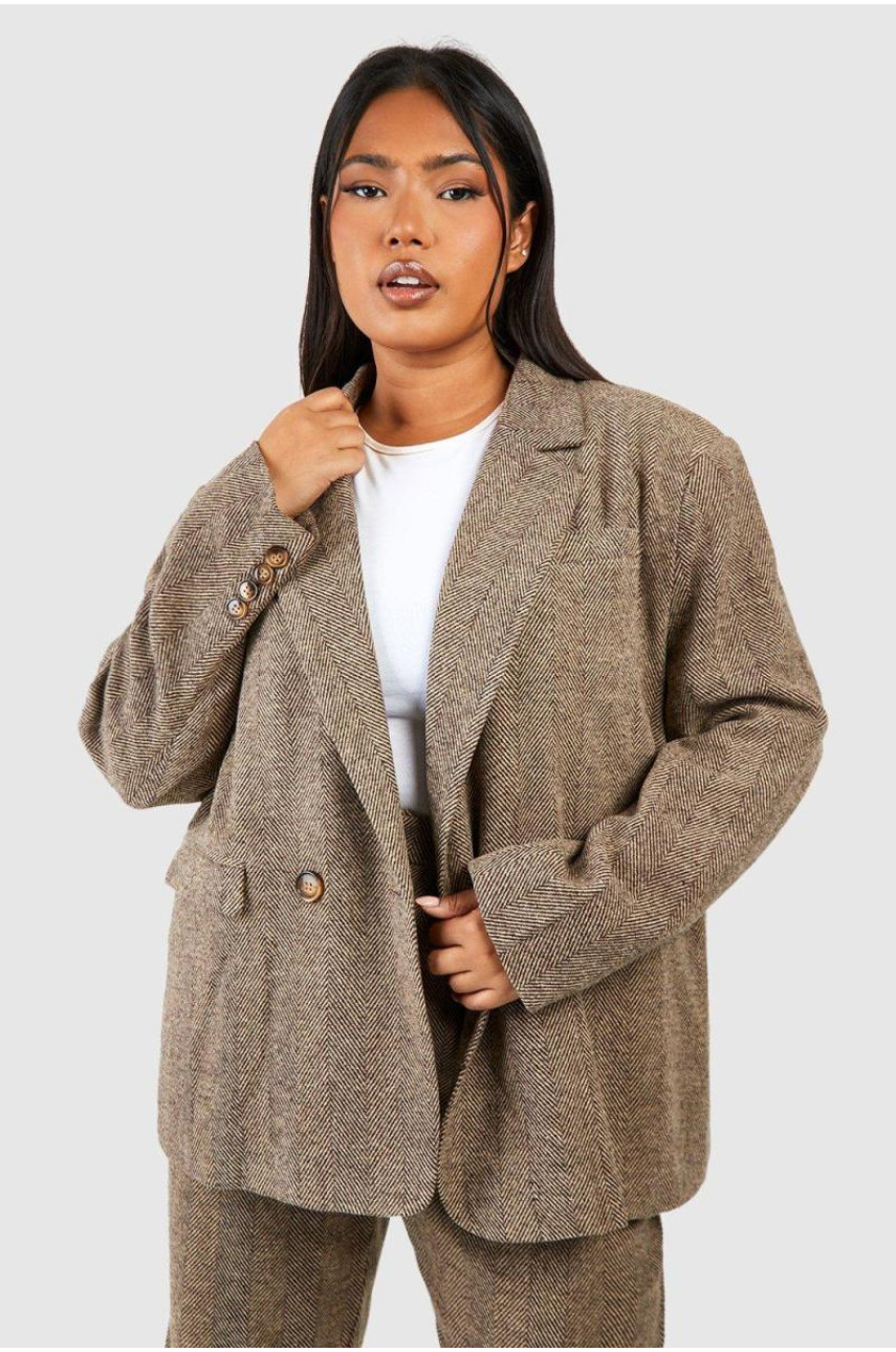 Плюс великий піджак з ялинкою