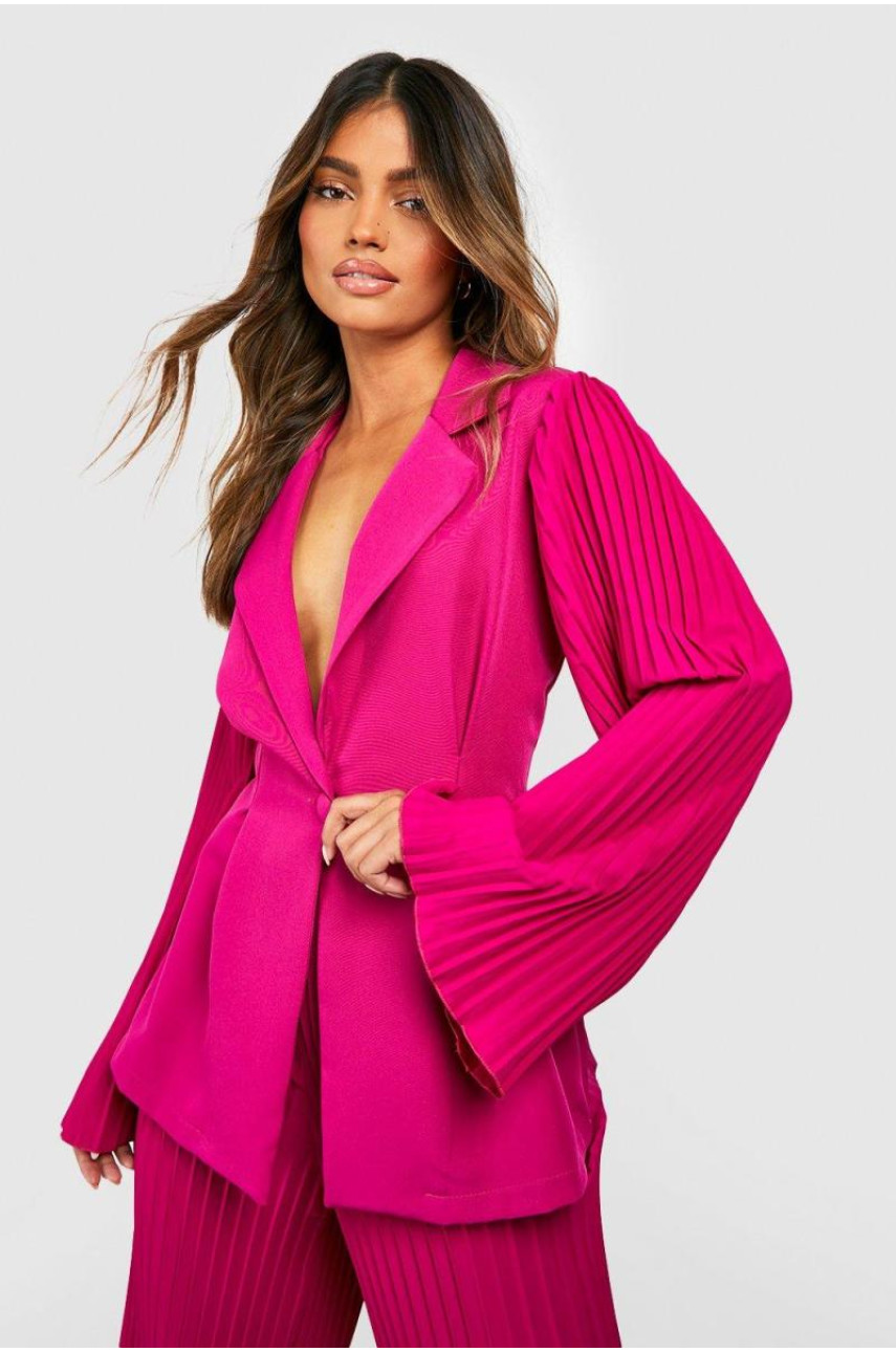 Блейзер із плісированим розкльошеним рукавом