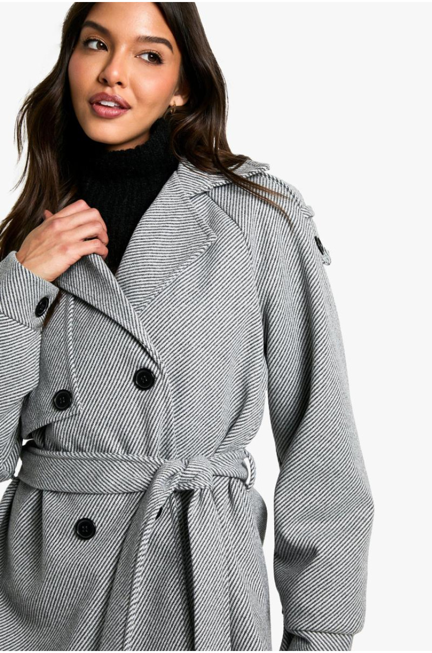 Вовняна куртка з поясом