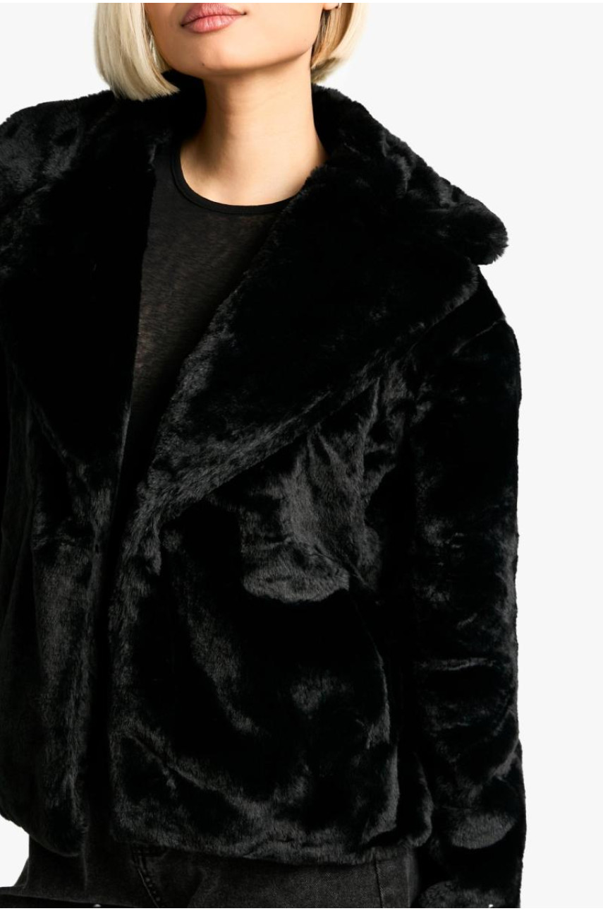 Куртка зі штучного хутра середньої довжини