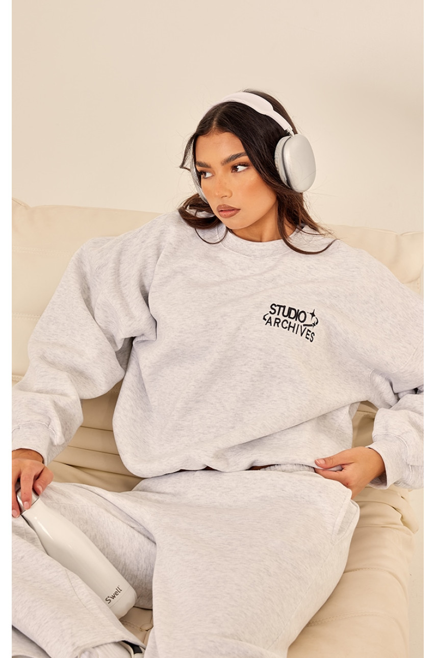 Оверсайз-світшот з вишивкою Ice Grey Studio Archive