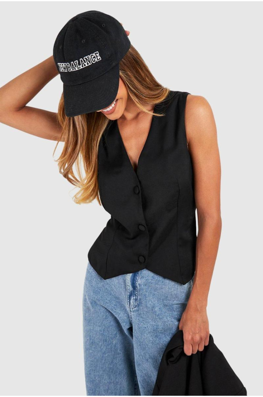 Чорний плетений жилет