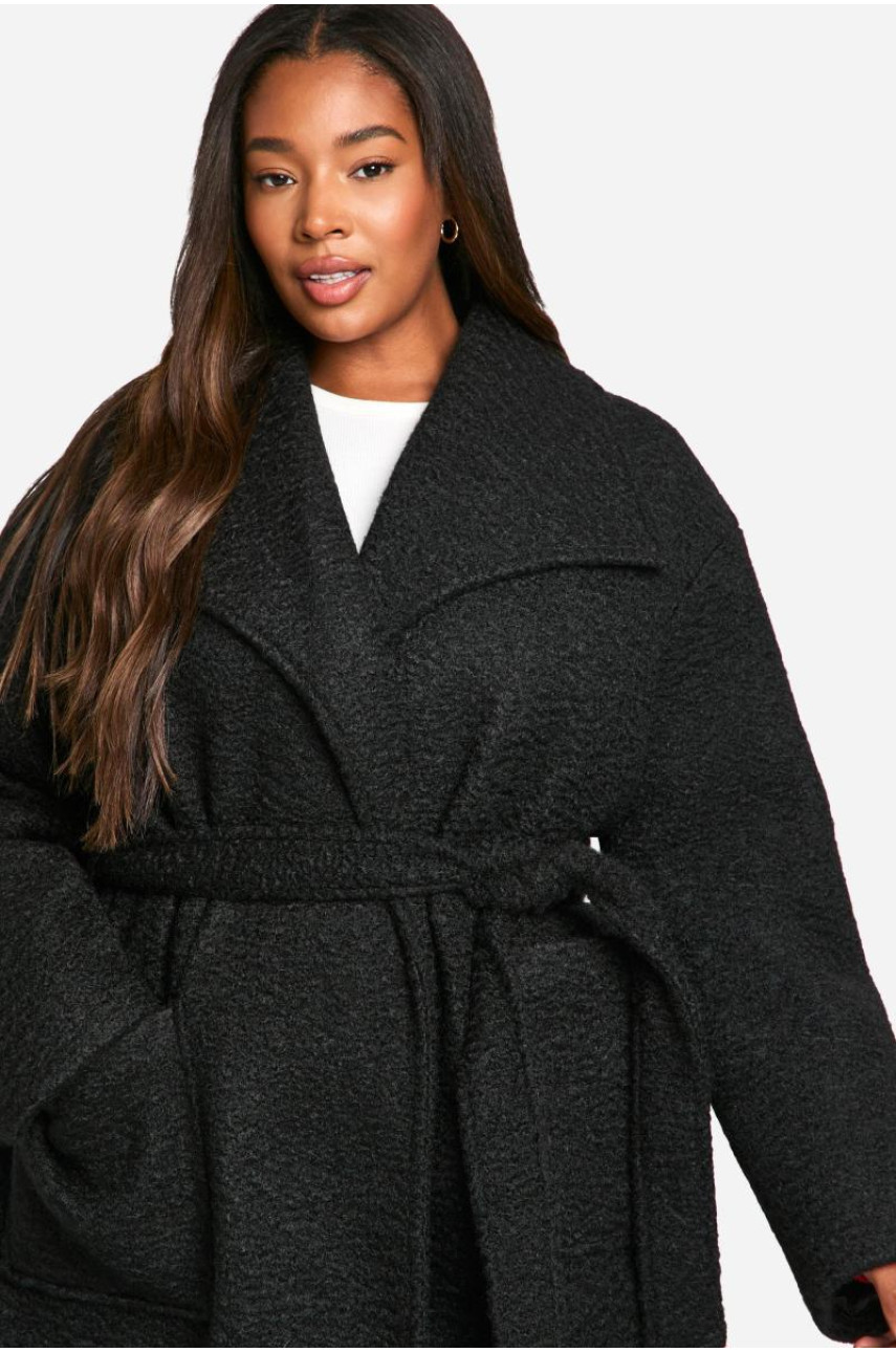 Плюс пальто з ременем з шалевим коміром