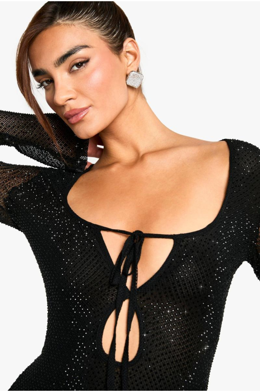 Сукня прямого крою на зав’язці з виправленням