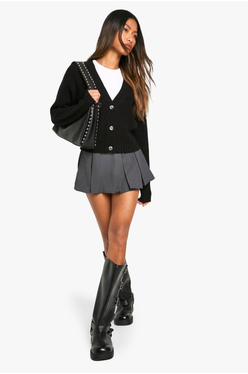 Базовий укорочений кардиган на ґудзиках