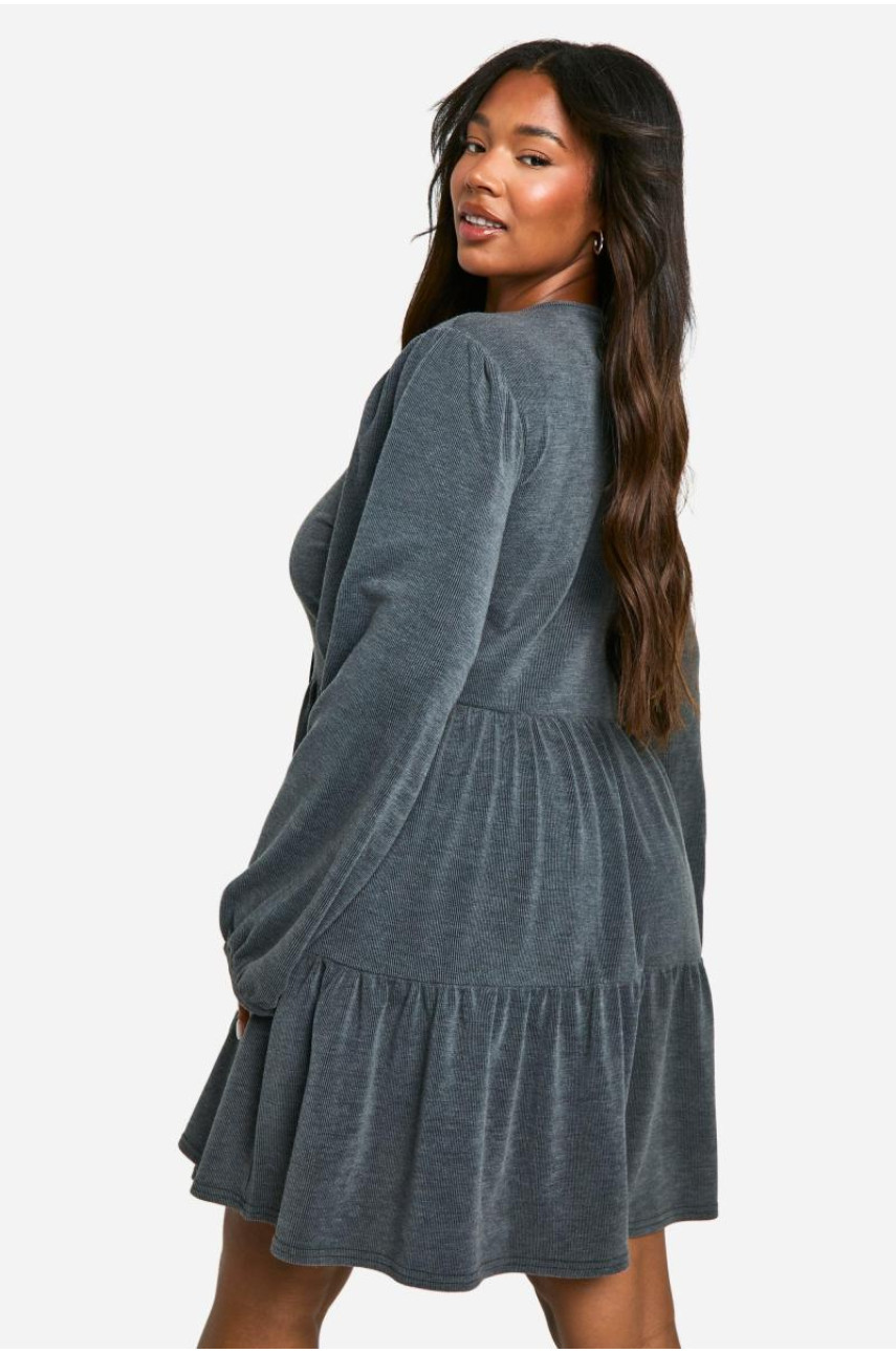 Плюс двоколірна сукня-комбінезон із зав’язкою в рубчик