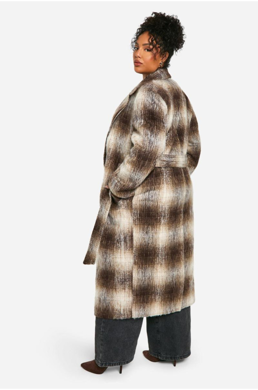 Плюс пальто великого розміру вовни в клітинку