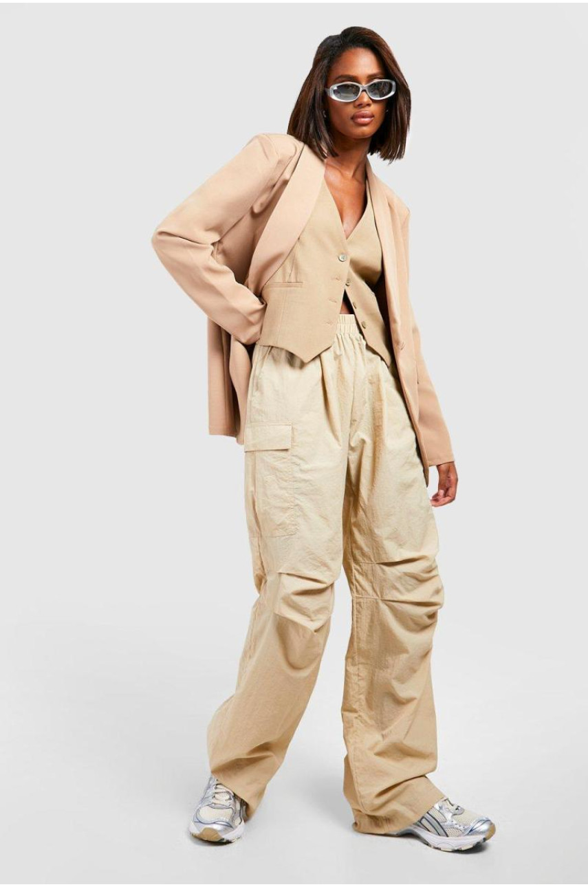 Базовий тканий однобортний піджак із глибоким лацканом