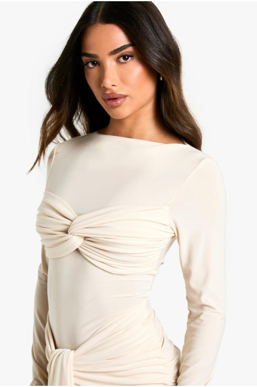 Міні-сукня мініатюрного розміру з подвійним обтягуванням і поворотом спереду