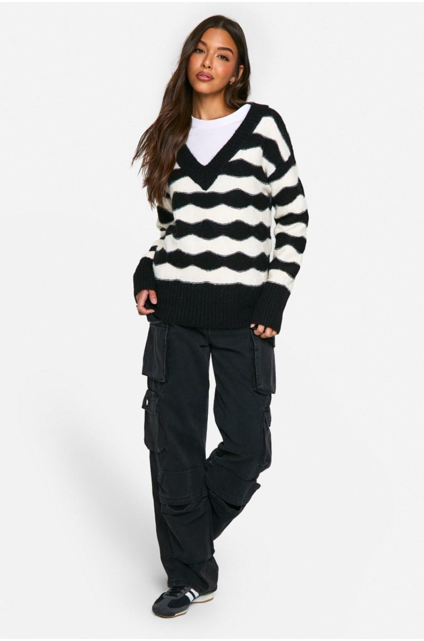 Великий трикотажний джемпер у смужку з V-подібним вирізом