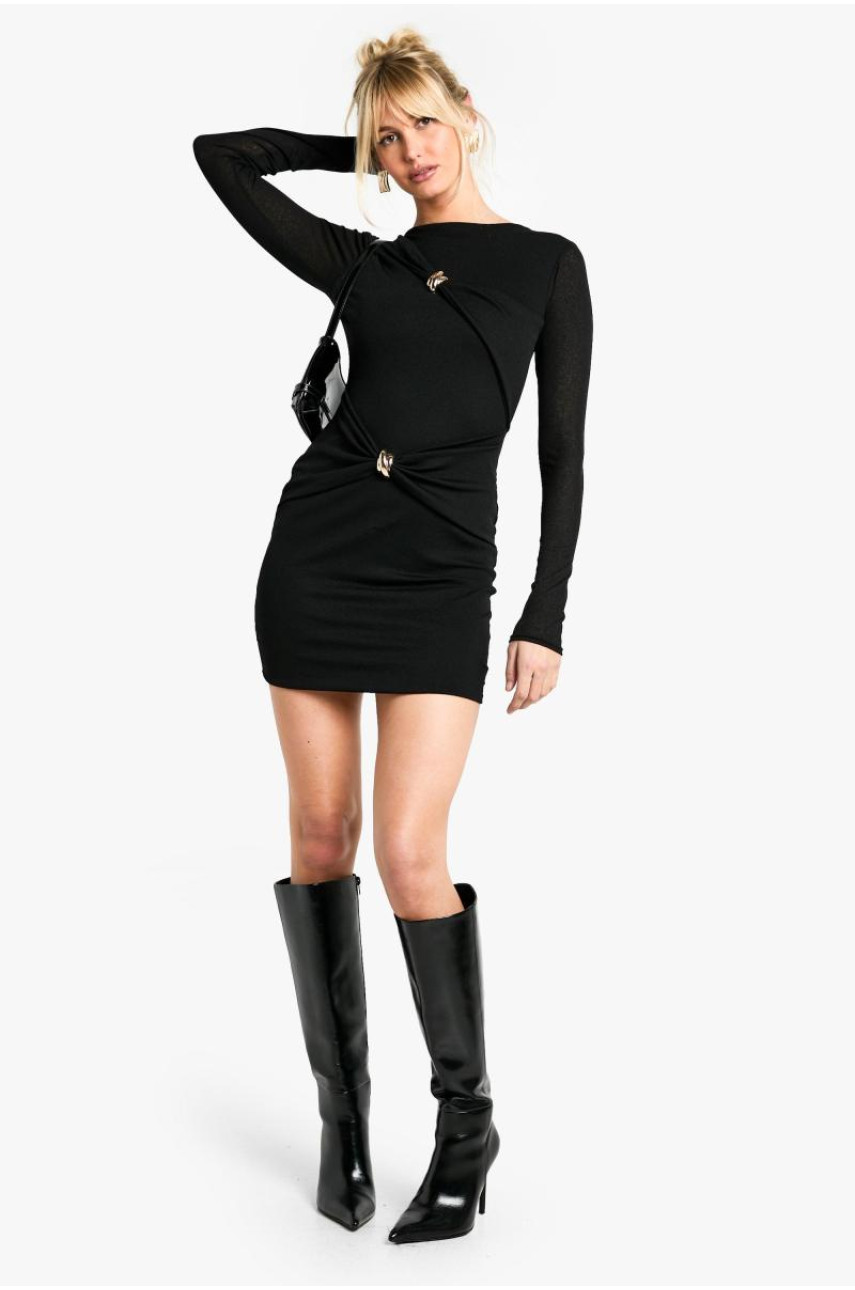 Міні-сукня з декоративними деталями