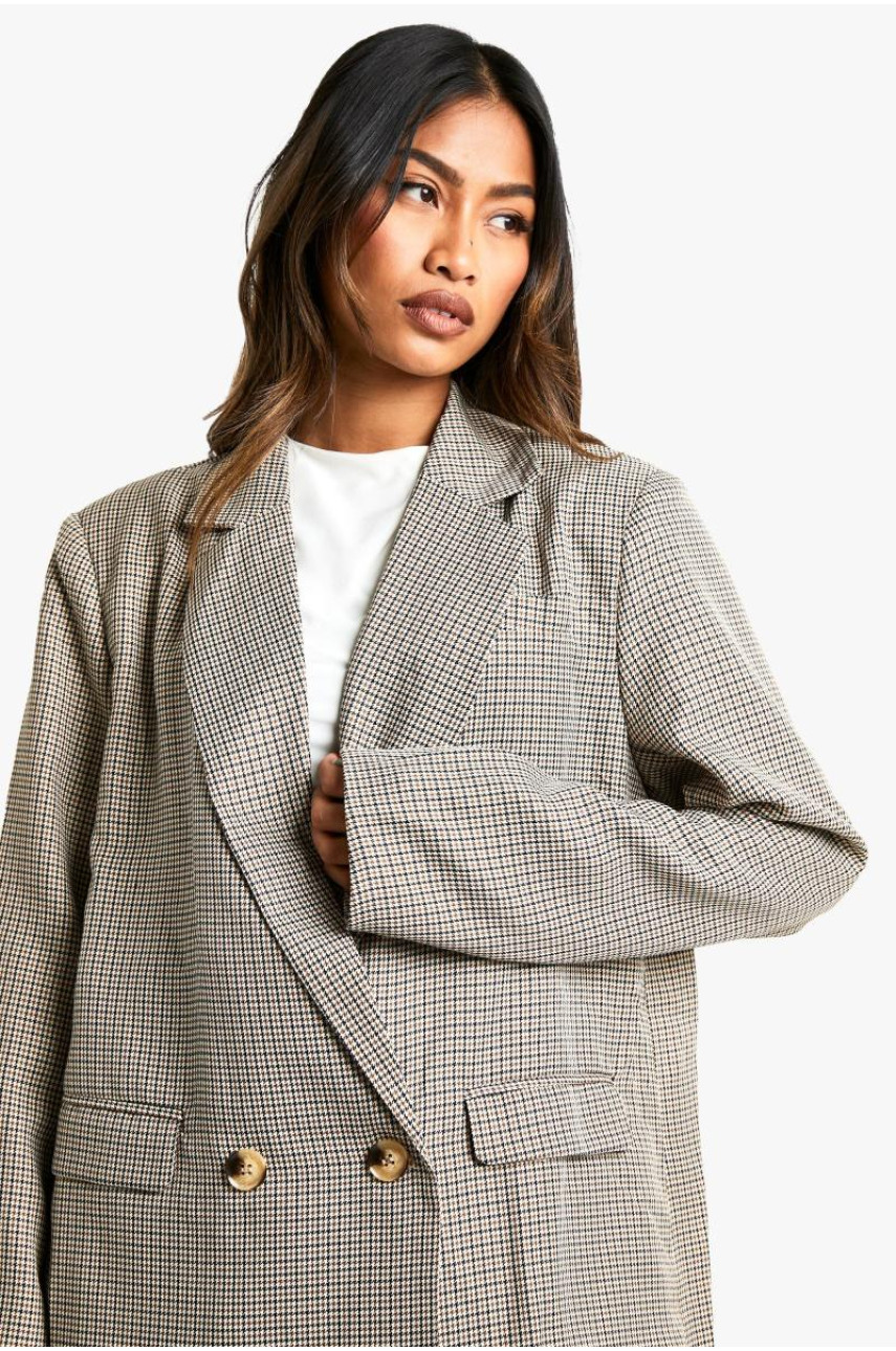 Двобортний блейзер у міні-картку в тон