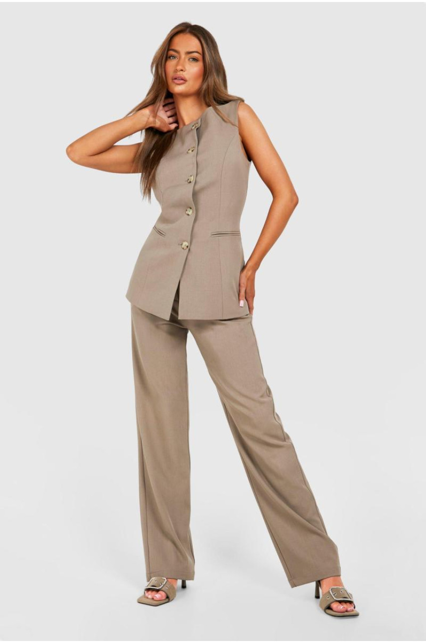 Довговічний облягаючий жилет із косою шиєю