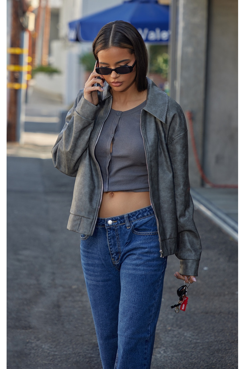 Куртка на блискавці з тисненням зі штучної шкіри темного кольору