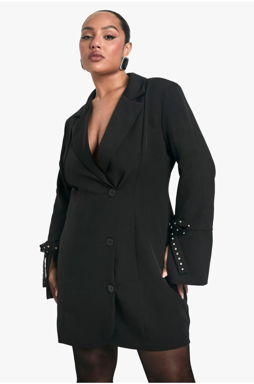 Сукня-піджак з діамантами та манжетами