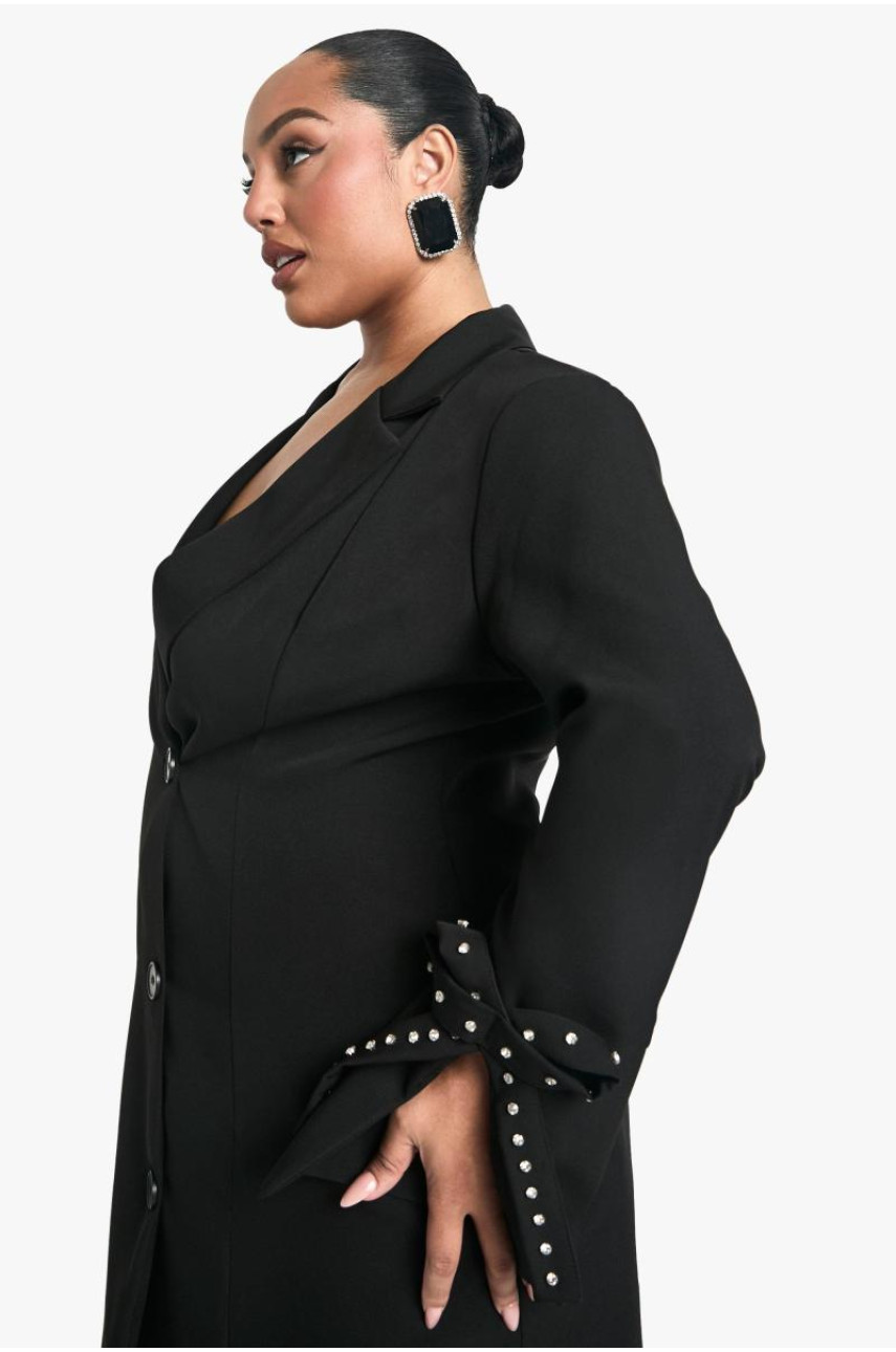 Сукня-піджак з діамантами та манжетами