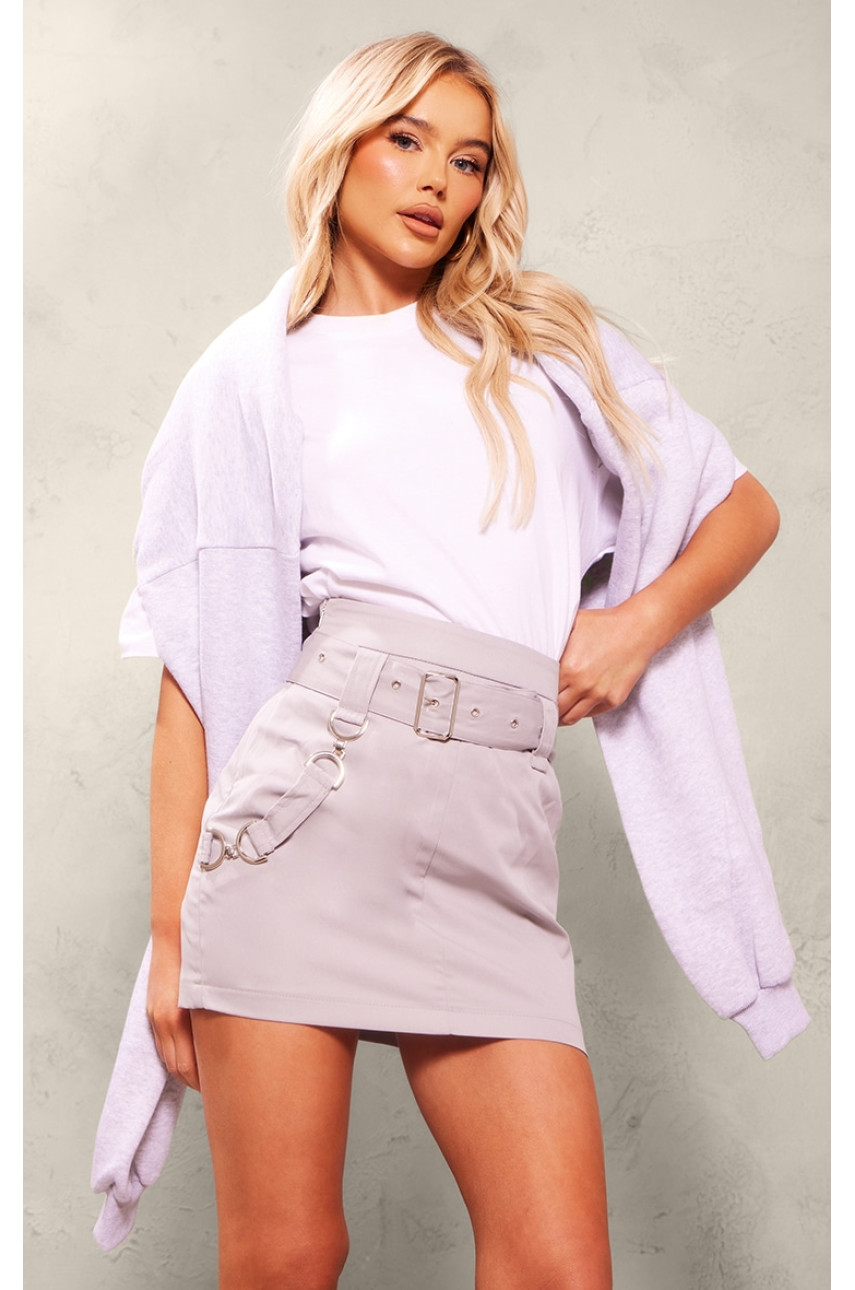 Світло-сіра плетена міні-спідниця з пряжками