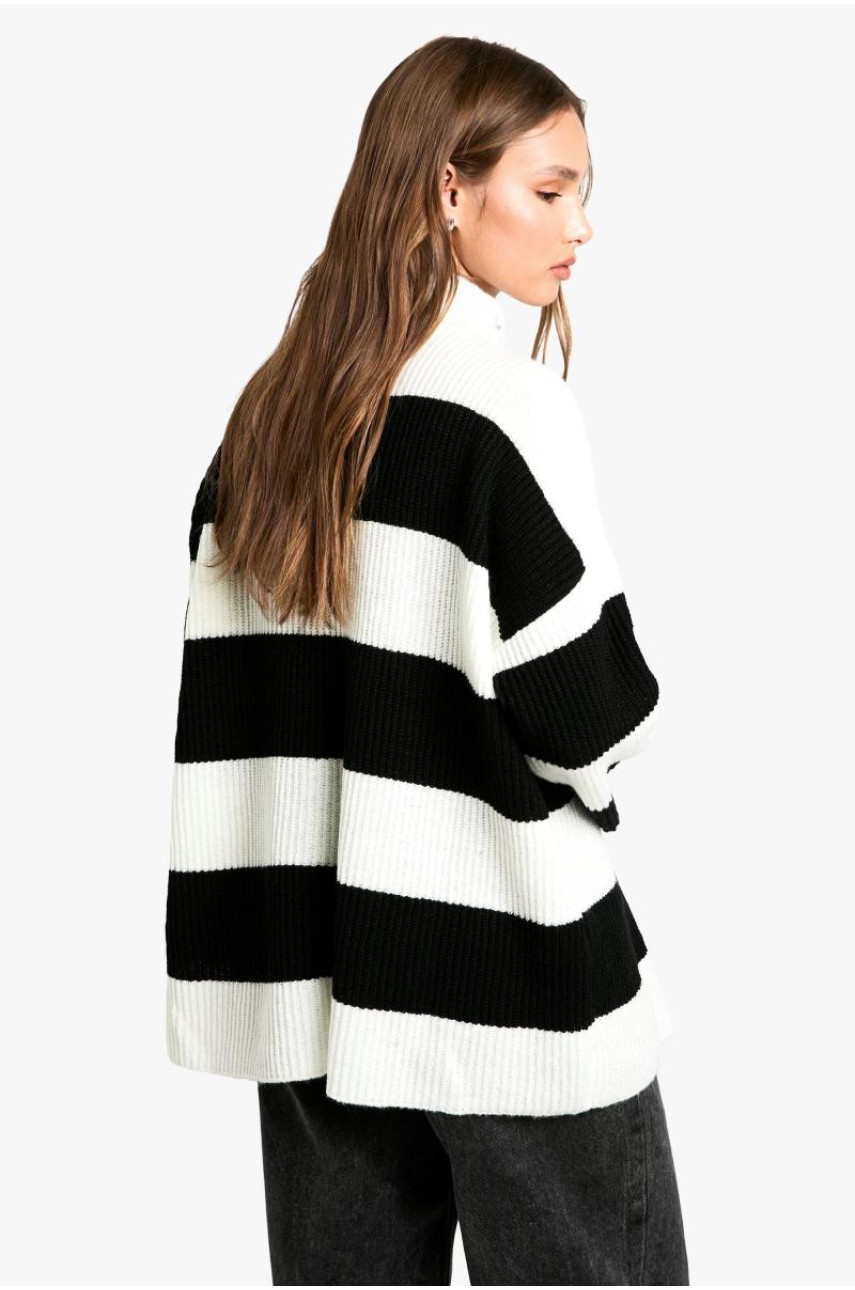 М'який трикотажний джемпер у смужку на півзастібці