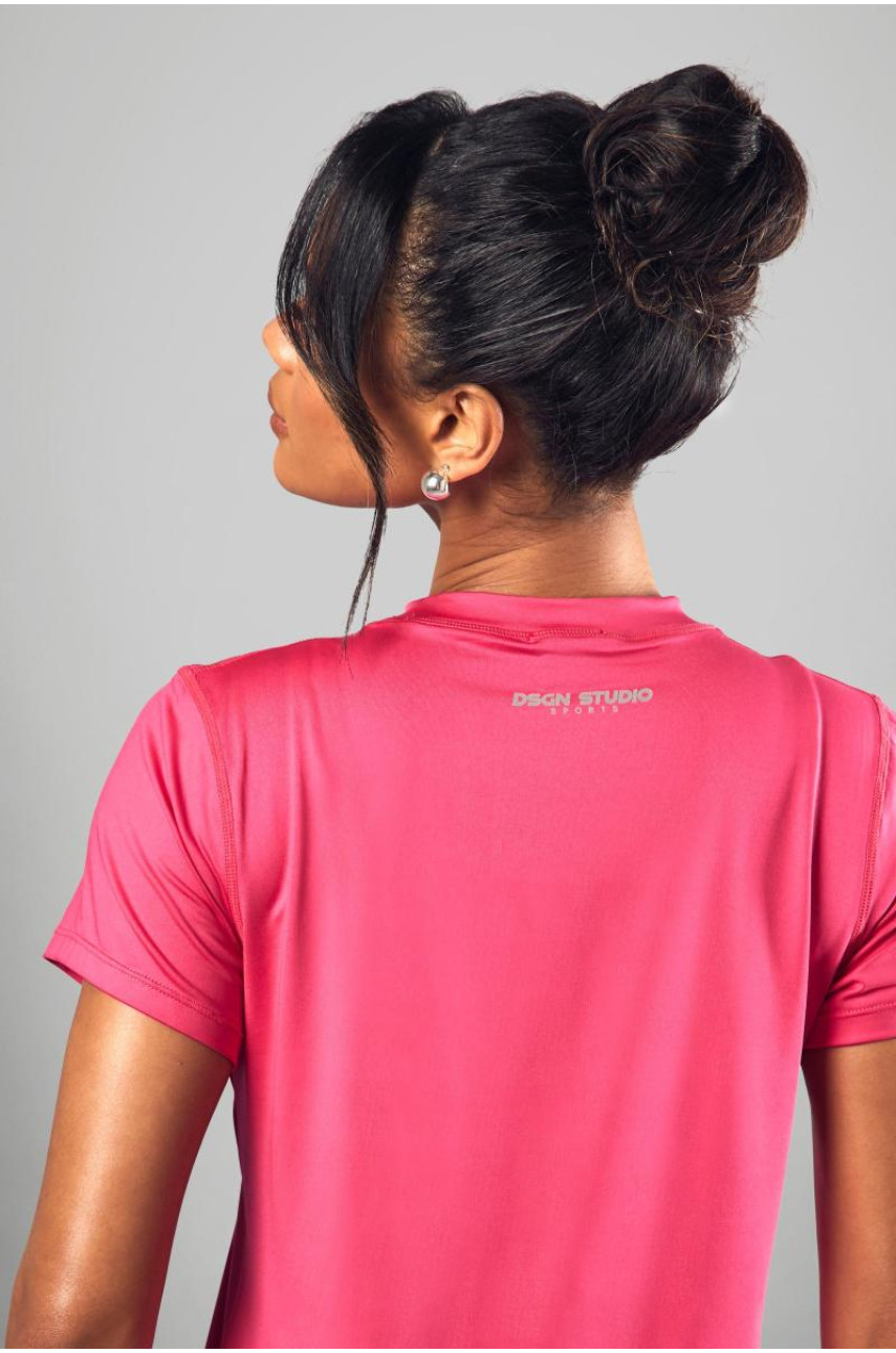 Спортивна футболка вільного крою Dsgn Studio для бігу
