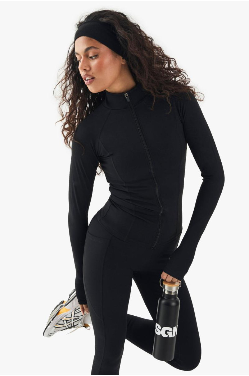 Studio DSGN Studio Supersoft Peached Sculpt Zip через піджак